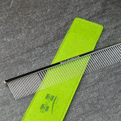 BAVURA Pet Dematting Comb, made of high-quality stainless steel for durability. Suitable for both dogs and cats. It's perfect fo