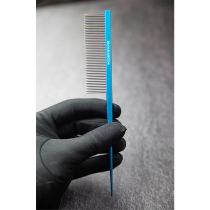 Pet Tail- pointed Rake Comb, made of high-quality stainless steel to ensure durability. This product is suitable for both dogs a
